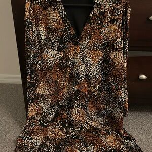 ✨ Women’s Long Sleeve Printed Dress – Size M ✨